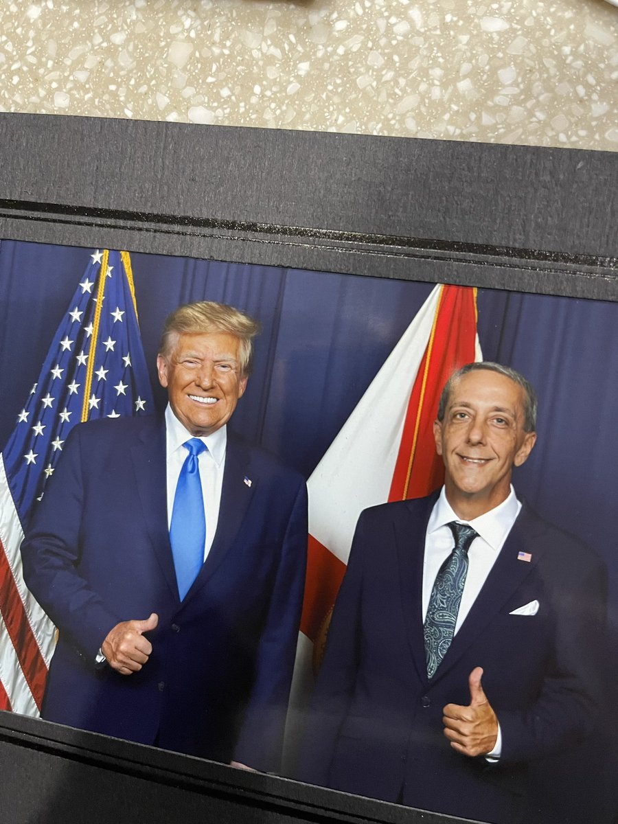 Michael4FL's tweet photo. @JasonMillerinDC @realDonaldTrump @realDonaldTrump @JasonMillerinDC ๐บ๐ธon behalf of the Lee Co. (FL) Republican Executive Committee, I cannot ๐ you both enough for your dedication and passion to our country and your blessings of joining us tonight. God Bless ๐บ๐ธ #Florida #Trump #LeeGOP ๐ https://t.co/Ix1M4RJYoA