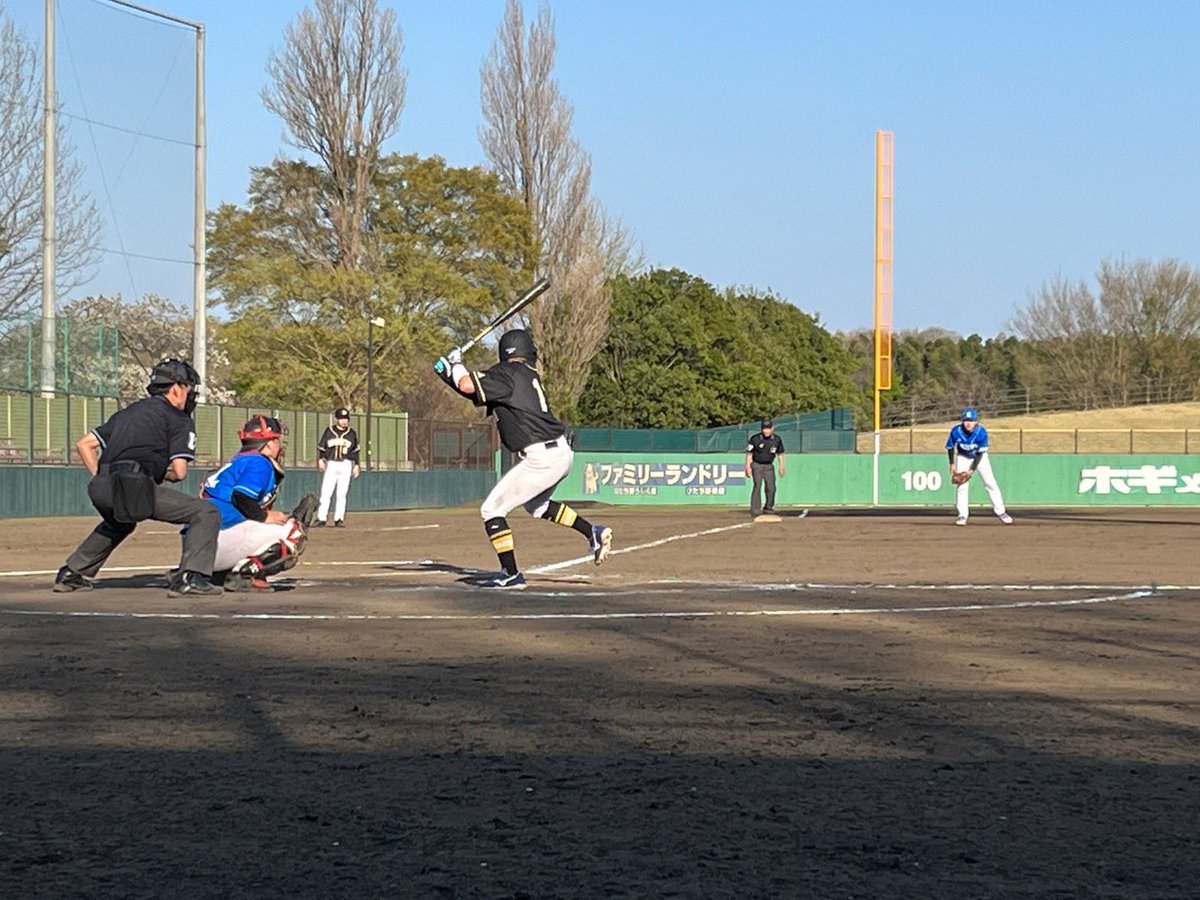 HORNETS893150's tweet photo. 2023.4.1（土）
【東日本軟式野球大会2部】
🆚cohrys 様
:牛久運動公園野球場

Hs |000 000 020 000|2
  C |000 000 200 001|3
（12回のみタイブレーク）

チャンスであと1本がなかなか出ませんでした。悔しい結果に終わりましたが、5月の県大会に向けて頑張ります💪

cohrys様いいチームです！！ https://t.co/9vvImi4gVl