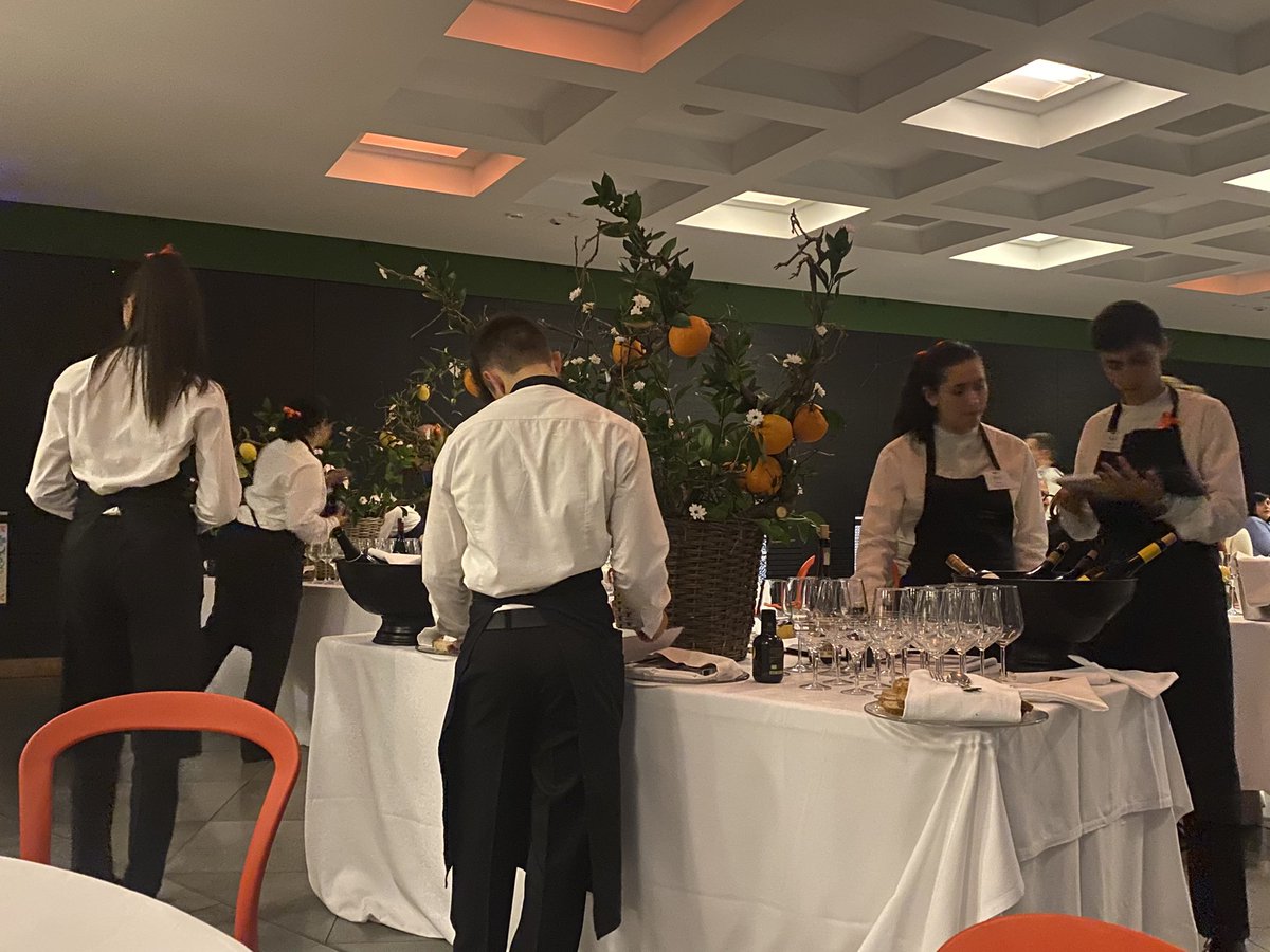 paolonardi80's tweet photo. Working for #TVET at @AmiciDiCometa means also #fun, #excellence, #quality, getting impressed by what #learners and their #trainers can realize as part of their #workbasedtraining. #DinnerByYourTrainees #InclusiveExcellence #TheBestSicilianDinner https://t.co/WfbkHscrcs
