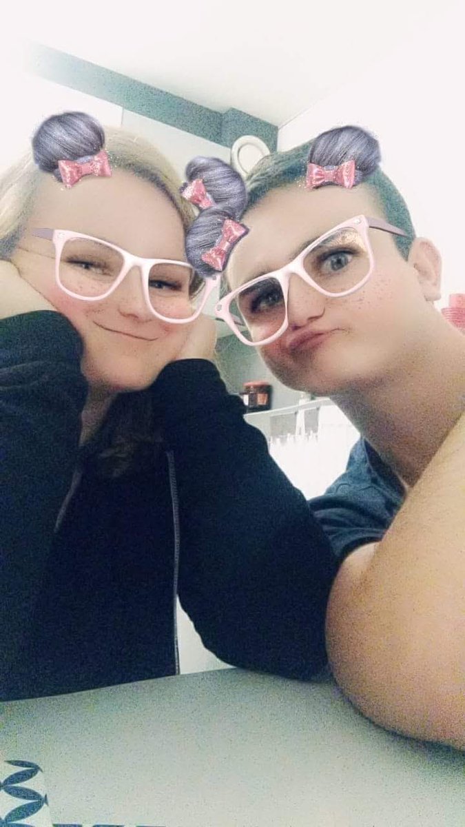 Martvg_'s tweet photo. 5 jaar relatie 👩🏻‍❤️‍👨🏻
2,5 jaar samenwonen 🏠
2 jaar puppyouders 🐕
7 maanden verloofd 💍
1 maand getrouwd 👰🏻‍♀️🤵🏻 https://t.co/dlRvikvzrc