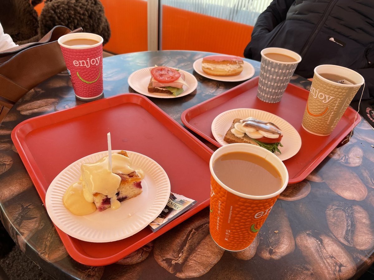 Lass_gone_wild's tweet photo. Now it’s official: summer season is here! For our family, summer starts always in Tammelantori Market place at Kahvikeidas with coffee and all sorts of delicacies. Traditions. ❤️ https://t.co/Ki9tbmfQzw