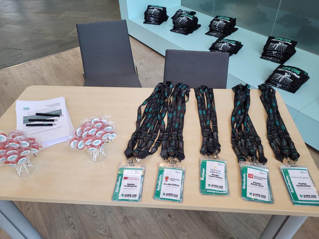 CDS, an HPE company tweet media