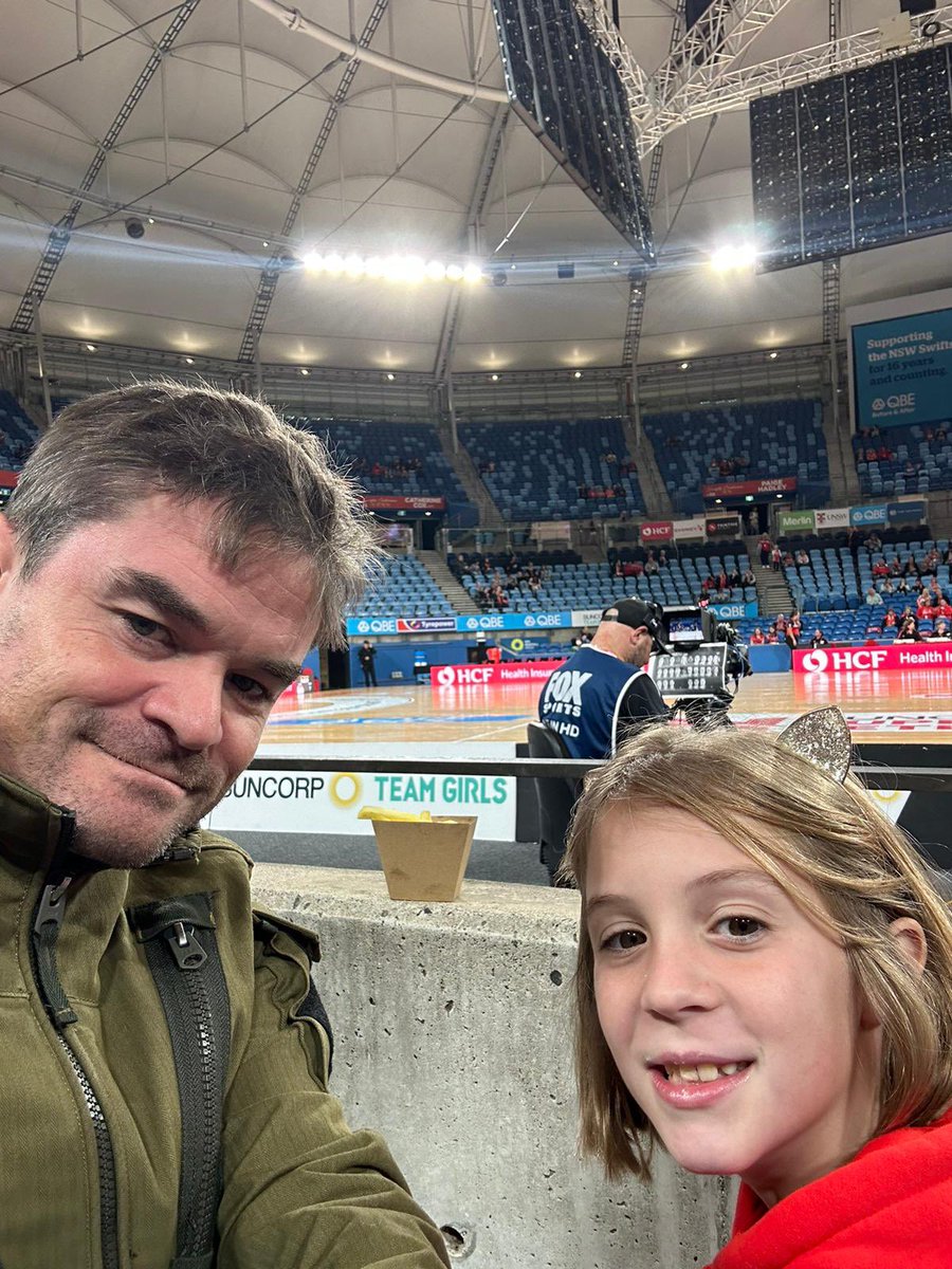 pidgeo's tweet image. Trained against the @NSWSwifts from the start of the yellow era to the beginning of the red.

25 years later I’m taking my daughter who is visiting from South Africa to her first Swifts @SuperNetball game 

Proud Netty Dad moment ❤️💙

#AlwaysASwift #SWIvVIX @traceyscott_13