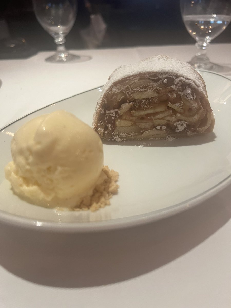 Schnitzel and strudel @TheDelaunayRest to celebrate a trip to @austriainuk to put in my passport application 
#theholocaust #austria #citizenship #fuckbrexit #socialist