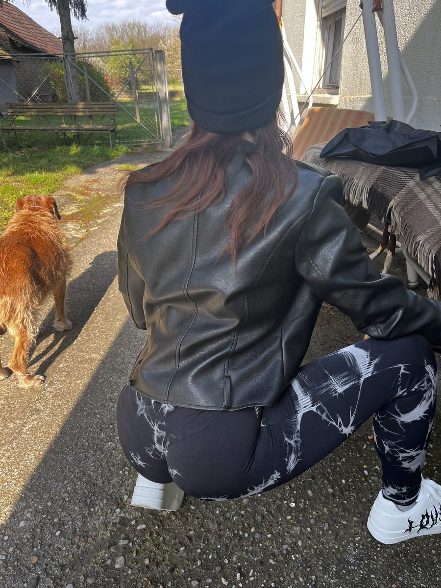 ghostkitty141_'s tweet photo. RT ha te is látnád ezt élőben! 🥱 https://t.co/sbjHOSHX06