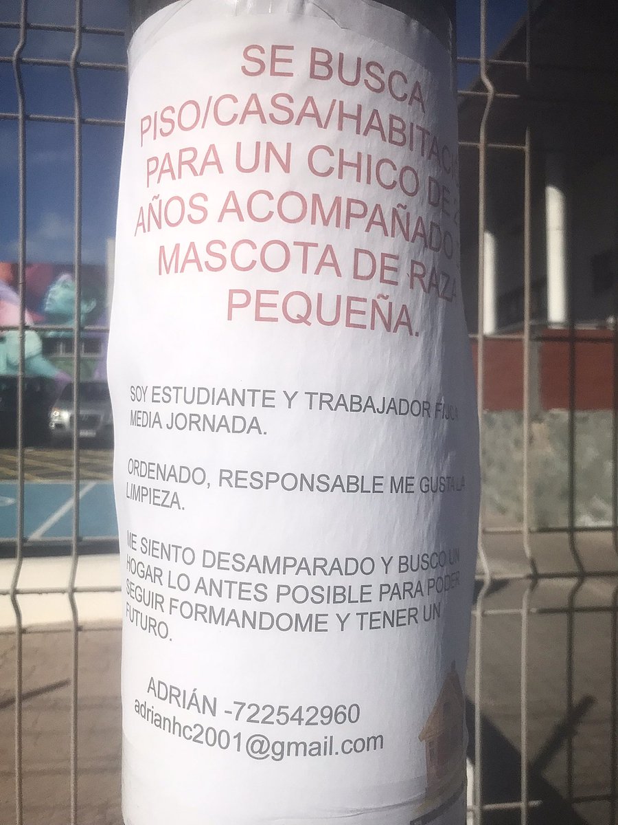 Por si podéis echar una mano a Adrián. Se siente desamparado. En La Laguna #Tenerife
