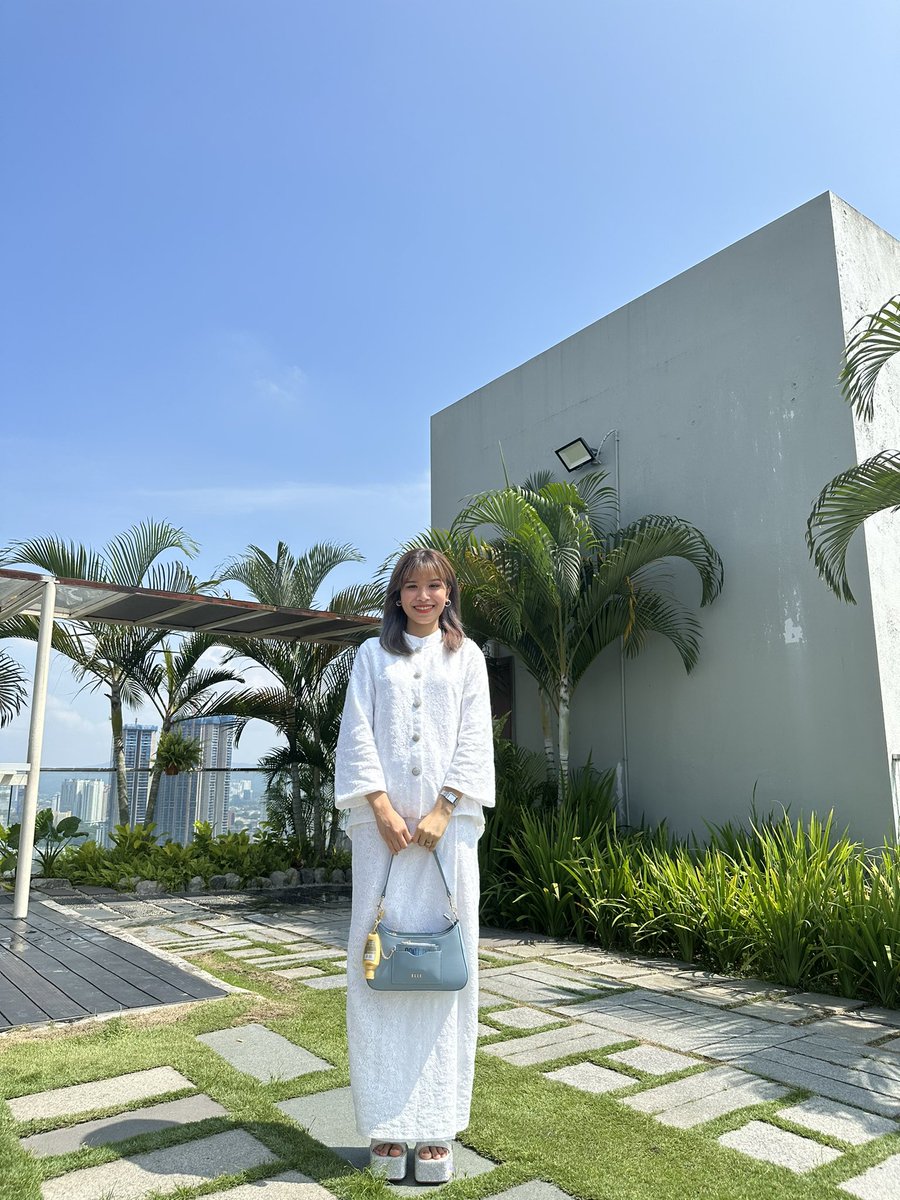 hhwniii's tweet photo. Happy Eid Mubarak https://t.co/QDA4sh59yE