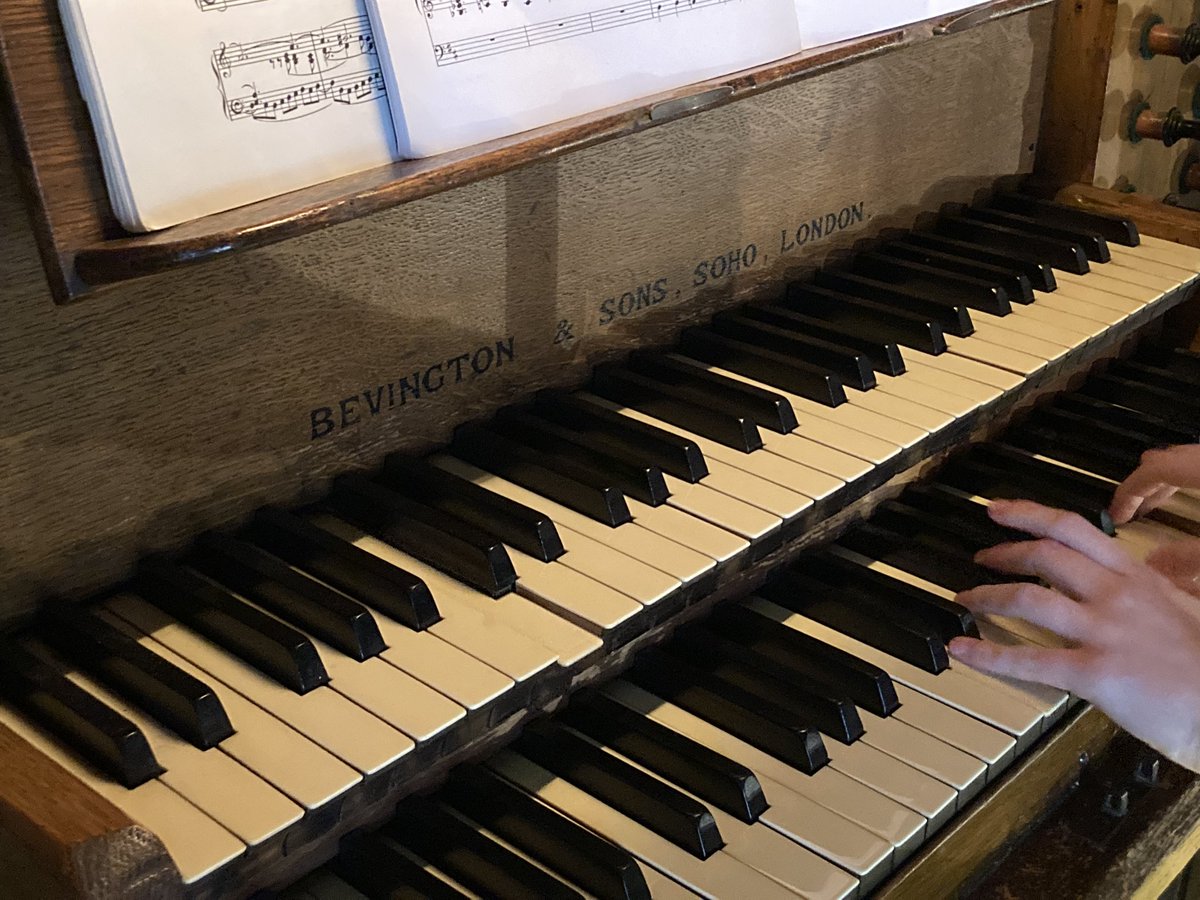 An #organ to celebrate #internationalorganday along with @RCO_Updates and all organists out there