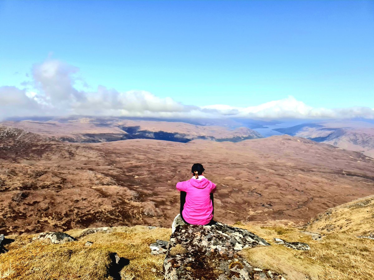 teacherofrebels's tweet photo. I have been waiting whole week for this. In love with the hills. #outdoors https://t.co/1SY94ZFiMl