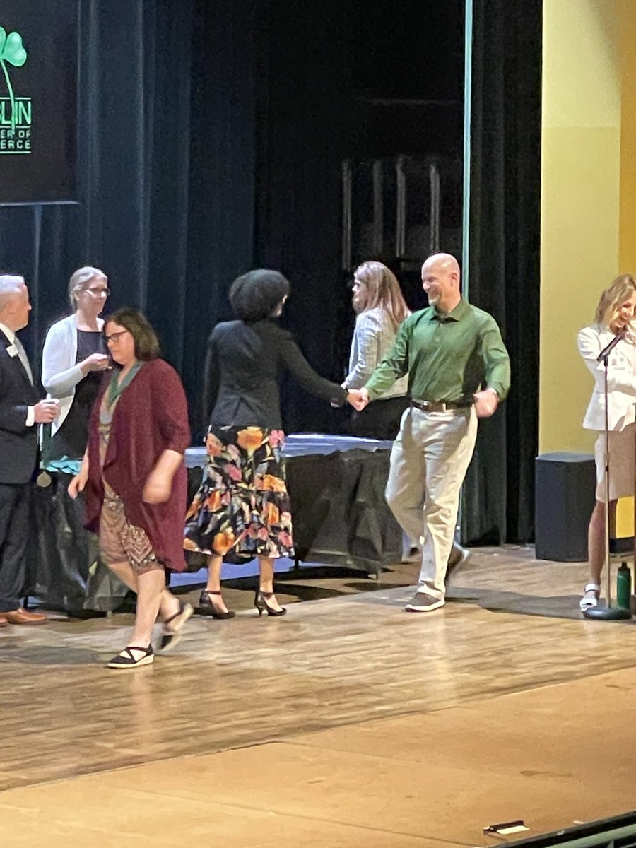 DMSIrish's tweet photo. Congratulations to Mr. Snyder, Community Champion and winner of $500 for a project at DMS, for all of his dedication to Davis and for always Living the Irish Way!! https://t.co/0r42ifb5iA