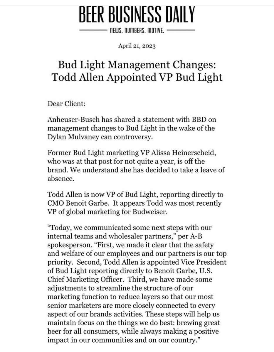 Caitlyn Jenner tweet media