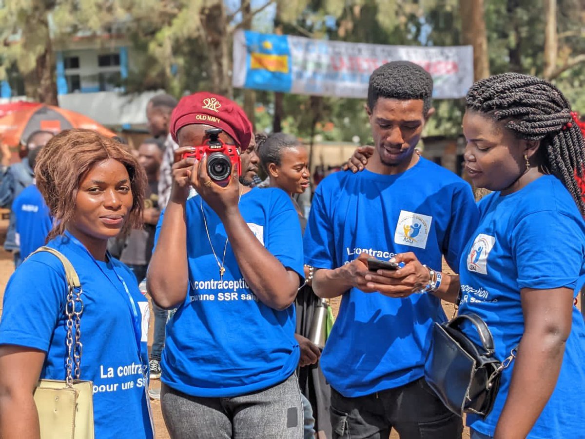 Asrjrdcongo's tweet photo. Les milieux #universitaires sont des milieux #multiculturels.
Toutes les informations #erronées sur la SSR et les pratiques #rétrogrades : harcèlement et violences sexuels y sont monnaie courante. Les prévenir en fournissant la bonne information aux nouveaux est salvateur. https://t.co/Wgyvwgn7jk