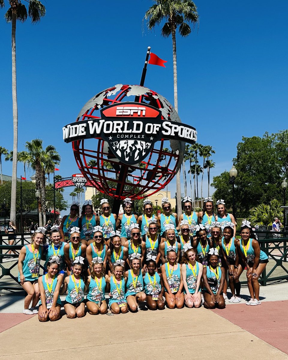 Hello Worlds!!! 🎉🌎💕🍑