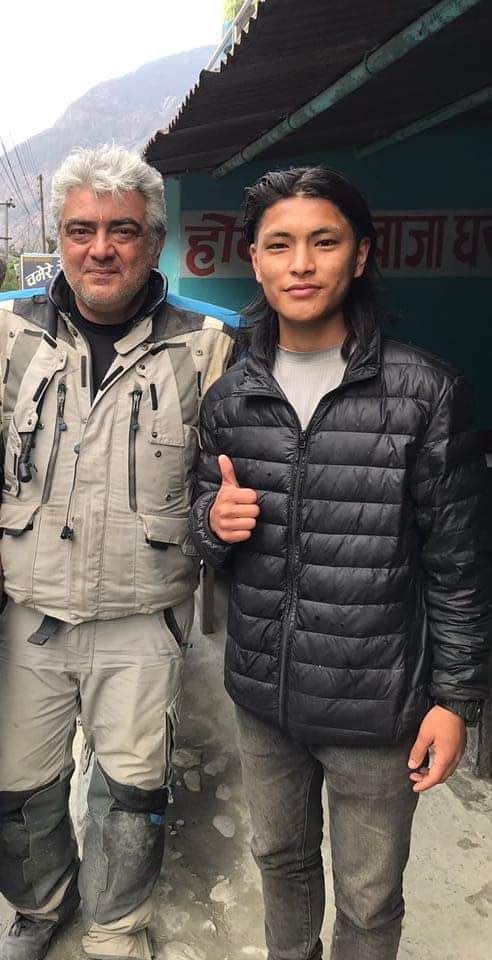 DheenaNaren's tweet photo. Chief’s Smile🤩🥰❤️‍🔥🔥👑😍😎

#AjithKumar
#Thunivu 
#AK62 https://t.co/mFlG6I5NUC
