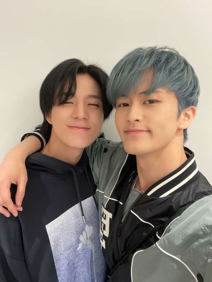 BIeubonnet's tweet image. Happy birthday, my other half, Mikhael.