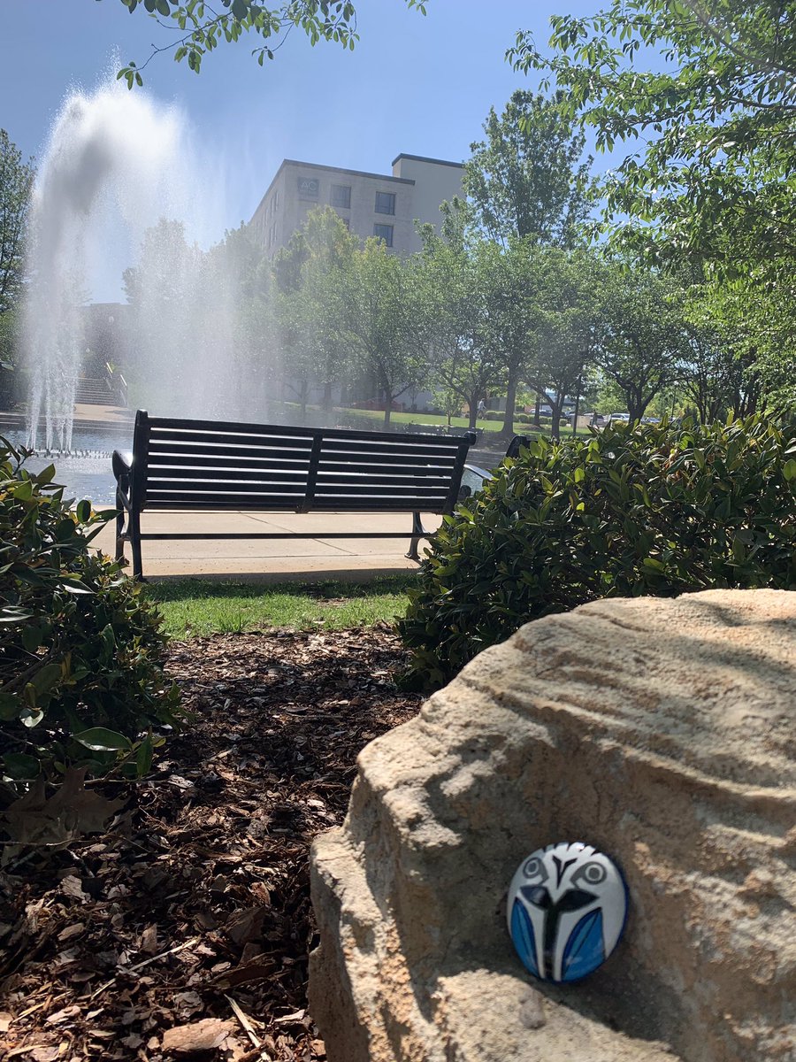 sw_rox's tweet photo. Day 2 of the Huntsville Comic &amp; Pop Culture Expo, and time for a a drop. Our Bo-Katan rock is down and we saw it collected before we were out of the area. The Force was strong with that person 😃 #StarWars #HSVExpo @HsvExpo https://t.co/kcpRos7jGe