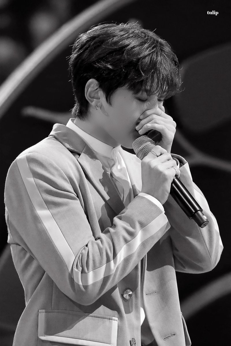 tulip_smt's tweet photo. 230420 사랑하는 석매튜 데뷔 축하해
#석매튜 #ZEROBASEONE https://t.co/dPnBke9ilB