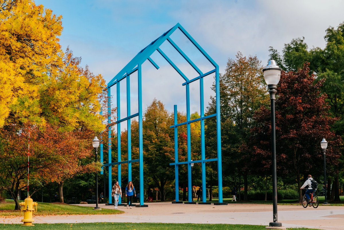 GVSU's tweet photo. Happy Earth Day! 🌎 We love seeing campus in every season 💙

📸: Amanda Pitts, Lauren Seymour, Kendra Stanley-Mills https://t.co/OvrMwR2QOq
