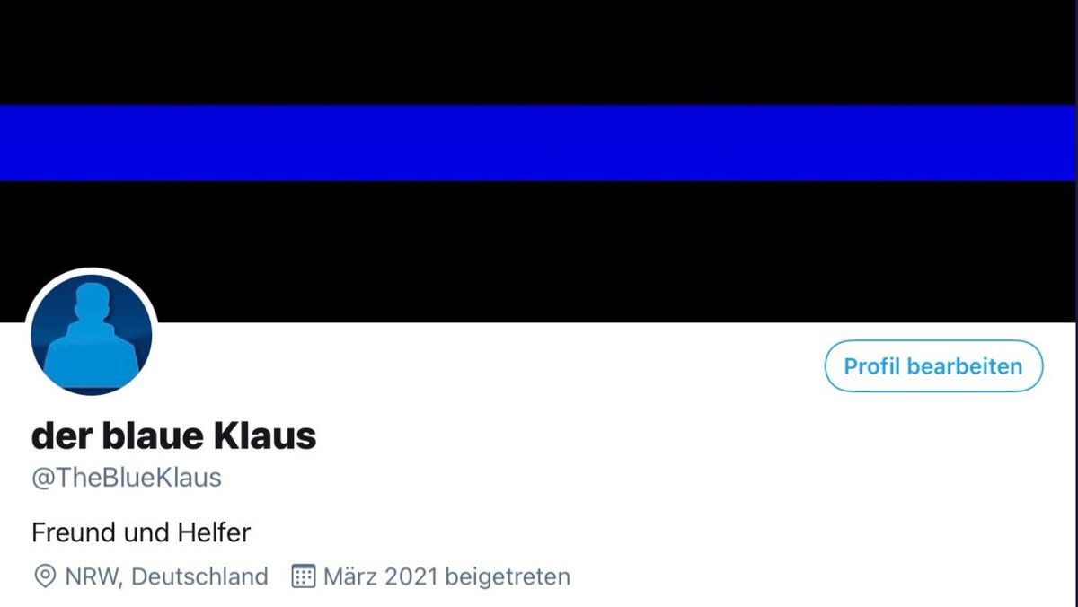 HSB_Forum's tweet photo. @FelixSengespeik @ernst_gennat @grndmstrfesxh @Birnbacherin @polizeiberlin Darf ich Dich an die #CopObs erinnern und den Umstand, dass es demgegenüber sehr leicht war, das Vertrauen dieser ganz ganz schlauen Cops als falscher Cop zu gewinnen?
Das war wirklich sehr lustig. https://t.co/095znOTEUQ