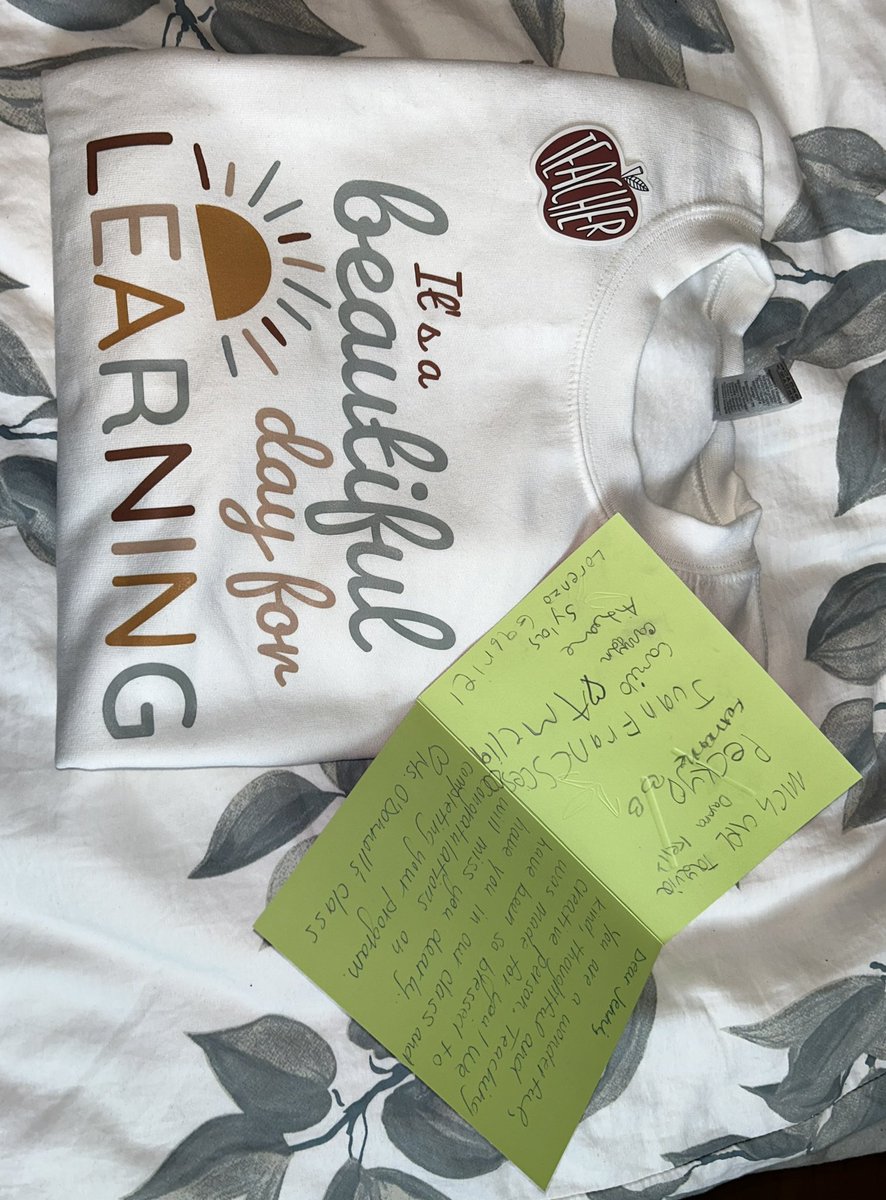 Officially done my B.Ed, bittersweet. My placement taught me so many things and I’m beyond grateful. Was hard saying see ya later to the kiddos yesterday and my AT🍎👩🏼‍🏫