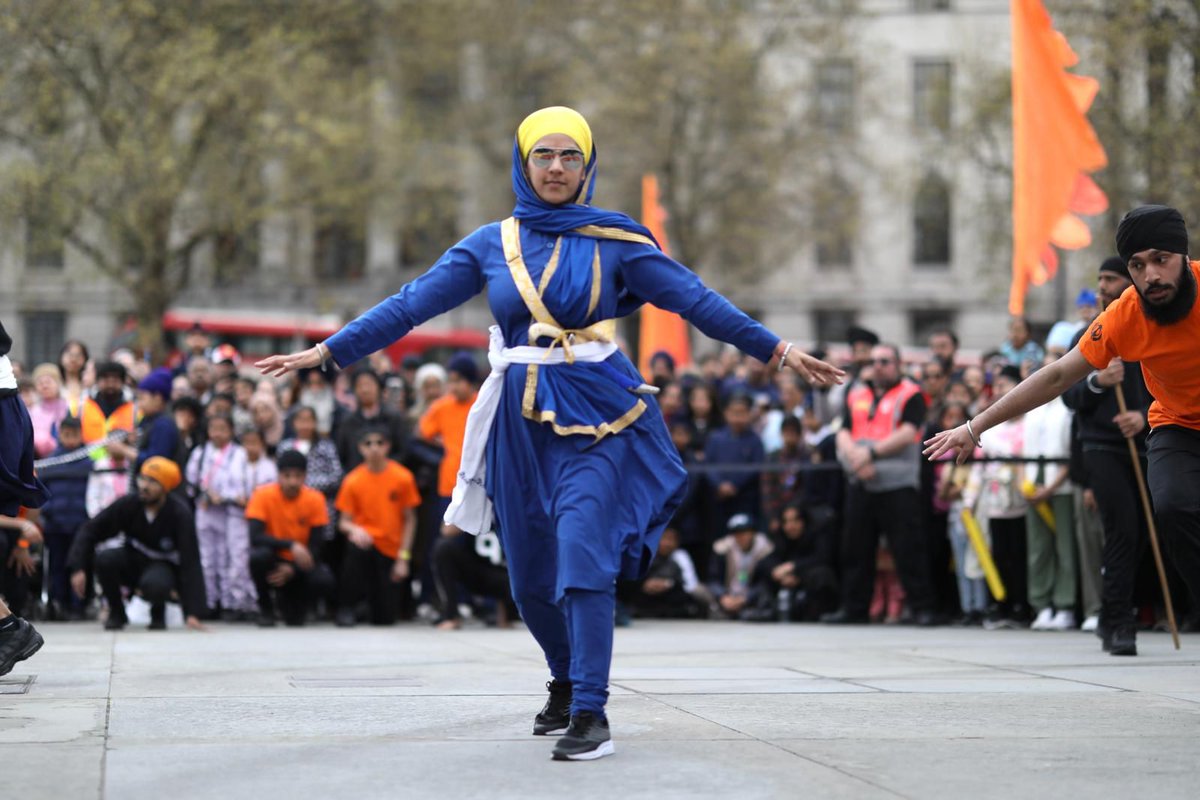 MayorofLondon's tweet photo. Sikh Londoners make a huge contribution to the spirit and success of our city. It was fantastic to celebrate Vaisakhi with Londoners from all backgrounds in the heart of our capital today. https://t.co/QiZjgZMBb0