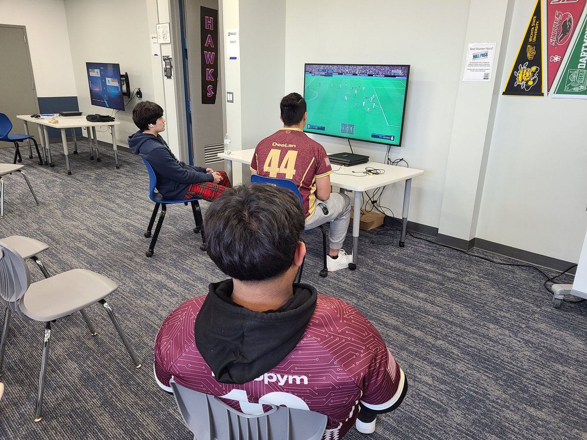 Elgin High School Esports tweet media