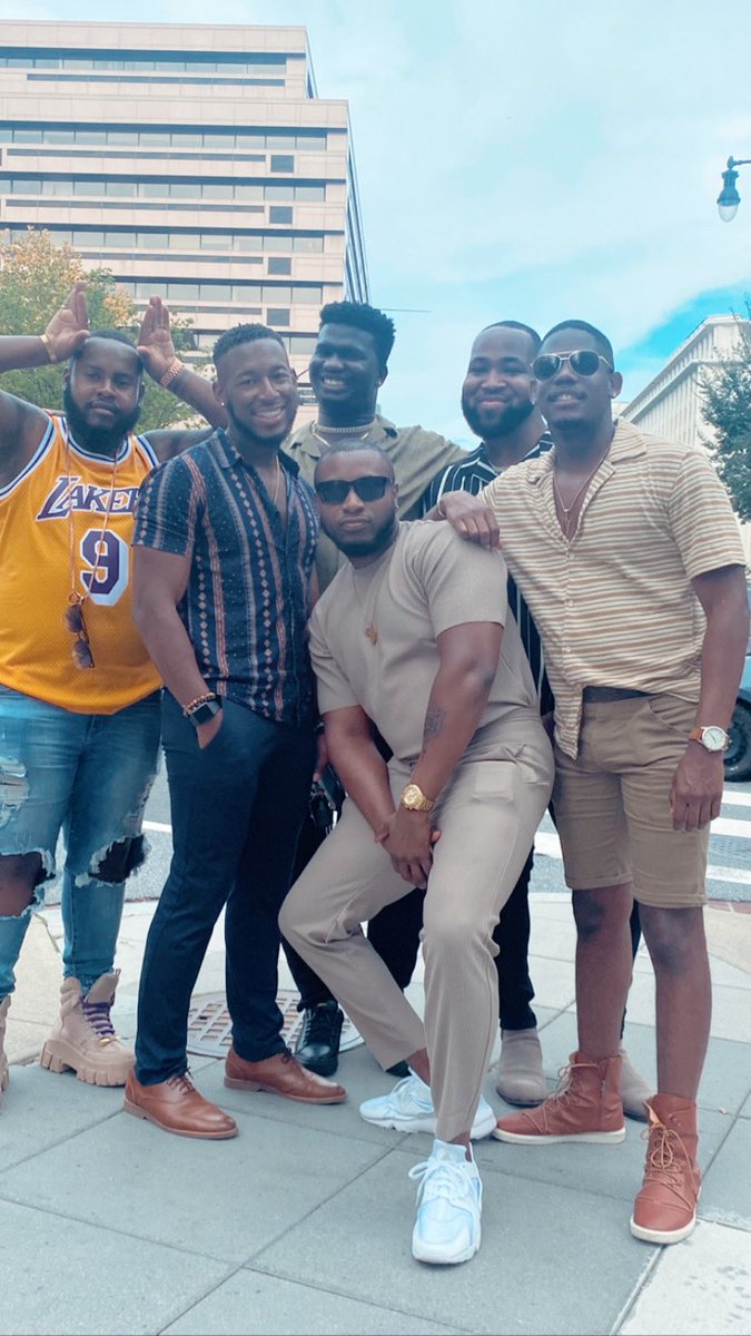 LastLoverBoyyy's tweet photo. I miss my tribe 🥺😢 #missingDC https://t.co/0muZpcwIIR