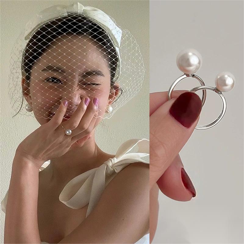 HeymelyJewelry's tweet photo. minimalist pearl ring
simple but elegant for her
welcome contact

#ring #pearl #pearljewelry #jewelry #jewellery #fashion #Silver #giftforher https://t.co/JeNTBbK98k