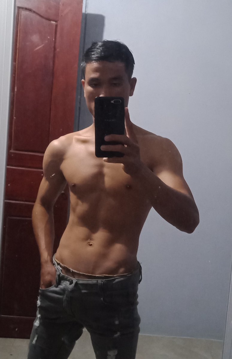 ស្គមតែខ្លាំង