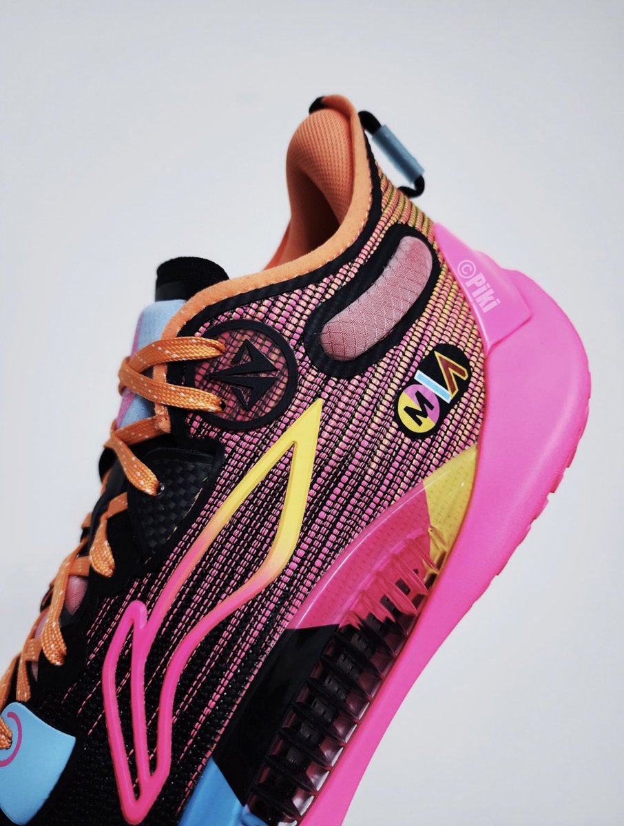 helloshoes1's tweet photo. Li Ning Jimmy Butler JB1 - 0.7s

Sell worldwide with free shipping: 
https://t.co/hmYCaauRxB

#jb1 #lining #liningsport #jimmybutler #liningjimmybutler #liningshoes #liningjimmybutler1 #liningrunning #liningrunningshoes https://t.co/bdqbJeWEvd