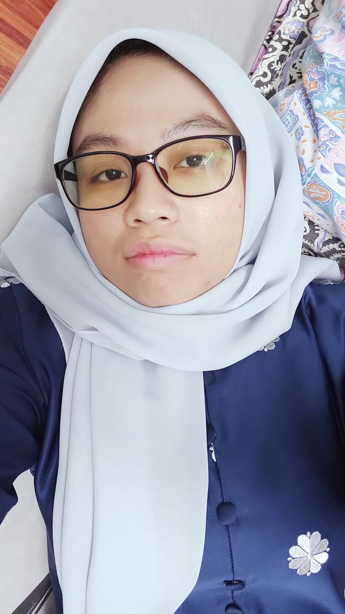 ayanuraza's tweet photo. Syawal memang indah tapi sukar ye nak sorok muka barai..🥹🥹 https://t.co/mV4R31uXsc