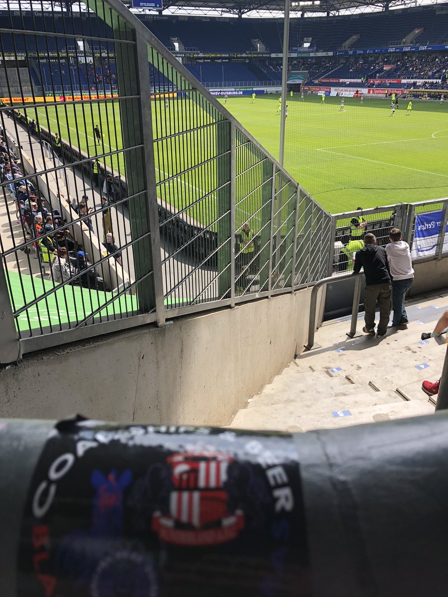 phil_browell's tweet photo. Everywhere we go 🔴⚪️ https://t.co/4MNveEhmES