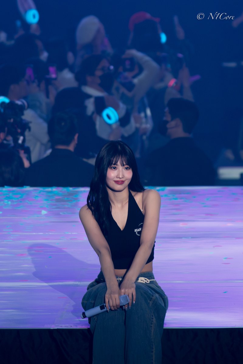 shortyseven's tweet photo. #모모 #MOMO 
https://t.co/ihgaxkBxVD https://t.co/95Bks68bAU