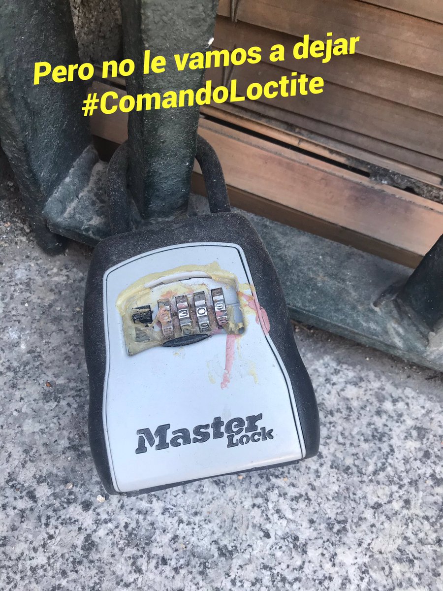 SaraPernas's tweet photo. @mictter @cuscusbcn Bienvenido al #comandoloctite https://t.co/Itx1sb0jwS
