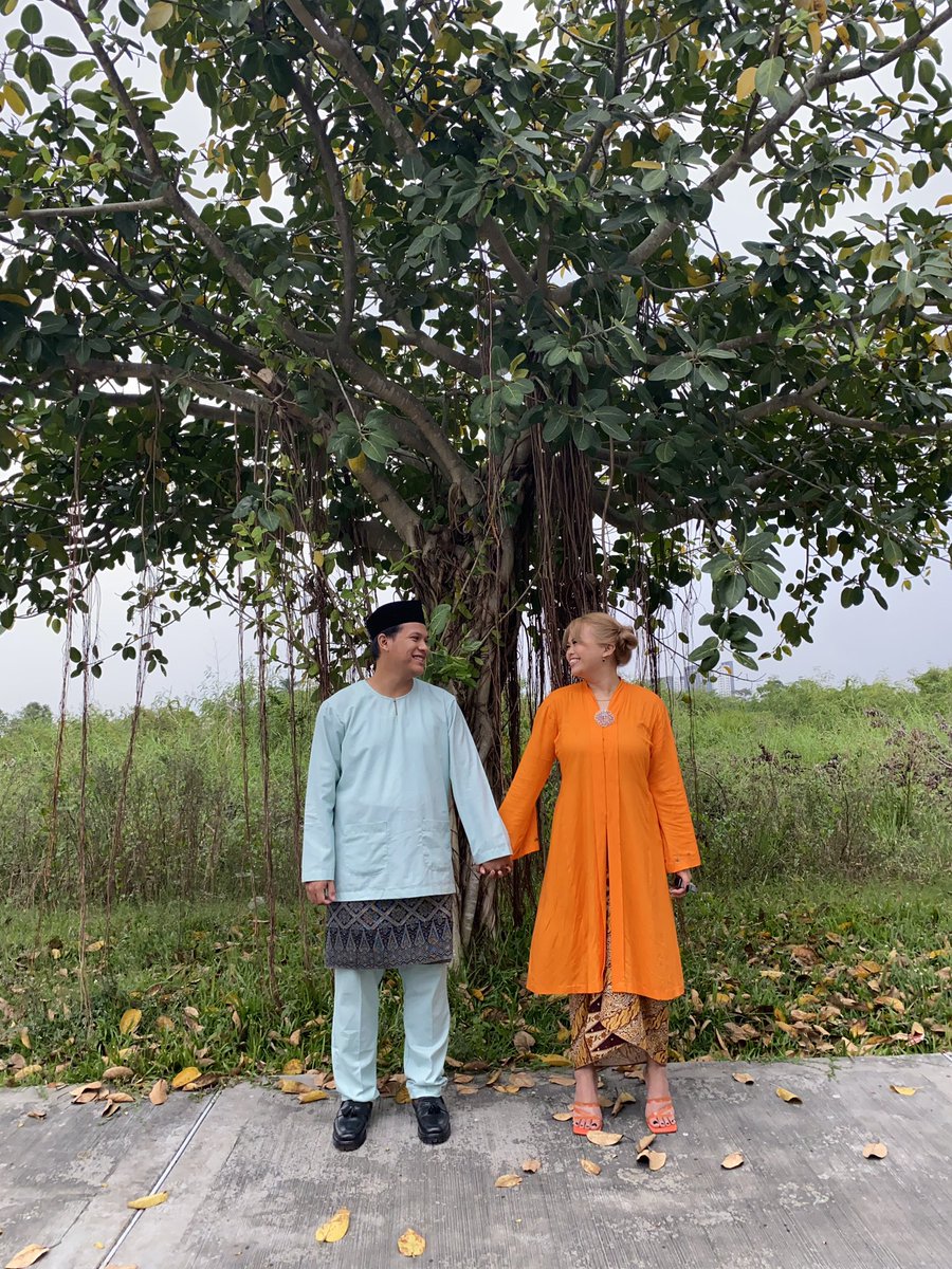 syhmysn's tweet photo. salam hari lebaran! ✨ https://t.co/CIr7Adwm50
