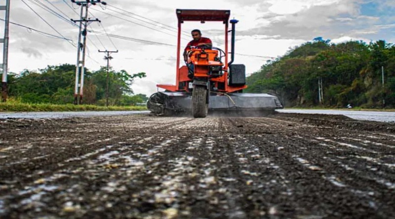 VTVcanal8's tweet photo. Rehabilitan más de 20 kilómetros de vialidad agrícola en Araira estado Miranda

#FiestaDeportivaDelALBA 

https://t.co/YKnDGxMoWR https://t.co/xHltR7Xc1H