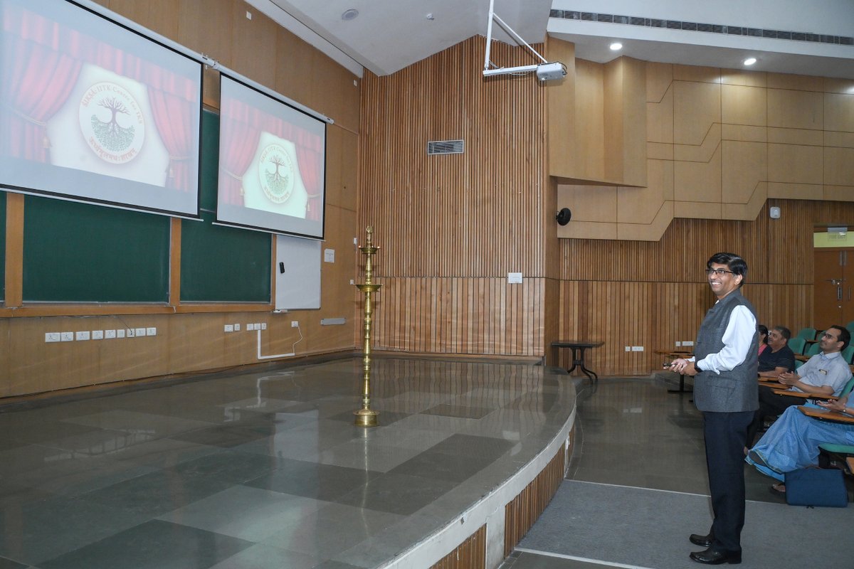 karandi65's tweet photo. .@IITKanpur today launched ŚIKṢĀ (Study Centre for Indian Knowledge System for Holistic Advancement)  the auspicious occasion of Akshaya Tritiya. The centre's mission is to promote, facilitate from Indian Knowledge System related studies, research &amp; content development. https://t.co/XwOKWP71ZH