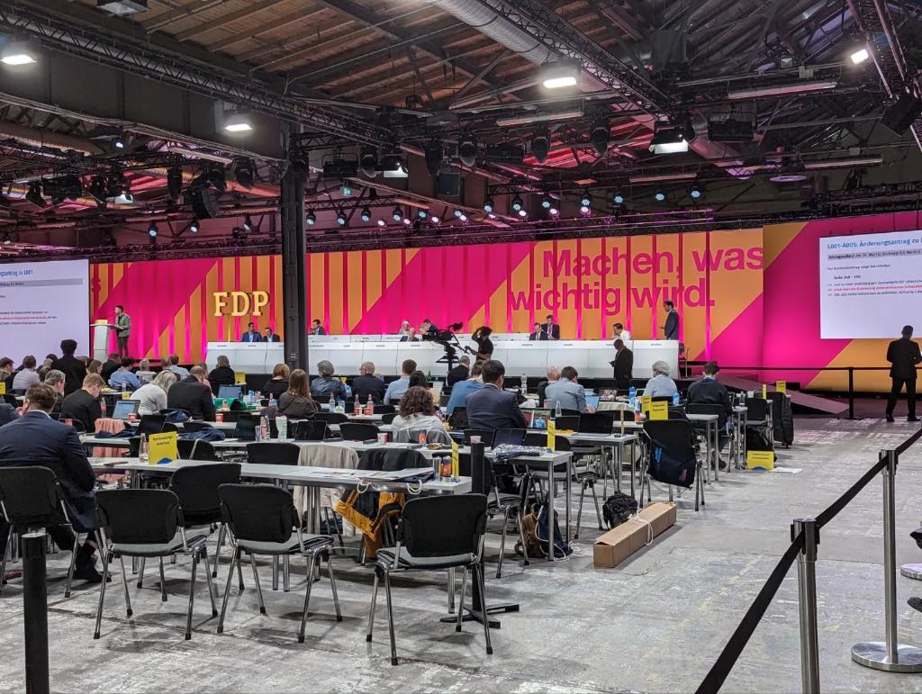 joschberlin's tweet photo. Heute beim 74. Bundesparteitag der FDP. #bpt23 #fdp https://t.co/1IqkvUEPUI