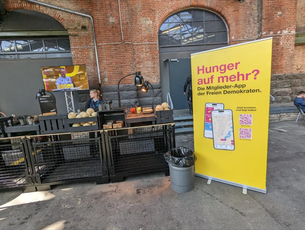 joschberlin's tweet photo. Heute beim 74. Bundesparteitag der FDP. #bpt23 #fdp https://t.co/1IqkvUEPUI
