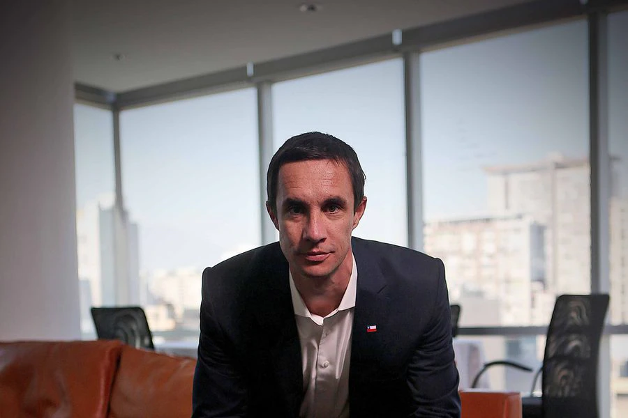 latercera's tweet photo. 📈 @pulso_tw | Juan Carlos Jobet: ”Esta estrategia tiene un sesgo estatista, no se sociabilizó con las comunidades y no tiene apoyo político transversal” https://t.co/1xj4STvCTD https://t.co/Aswb8wA0E0