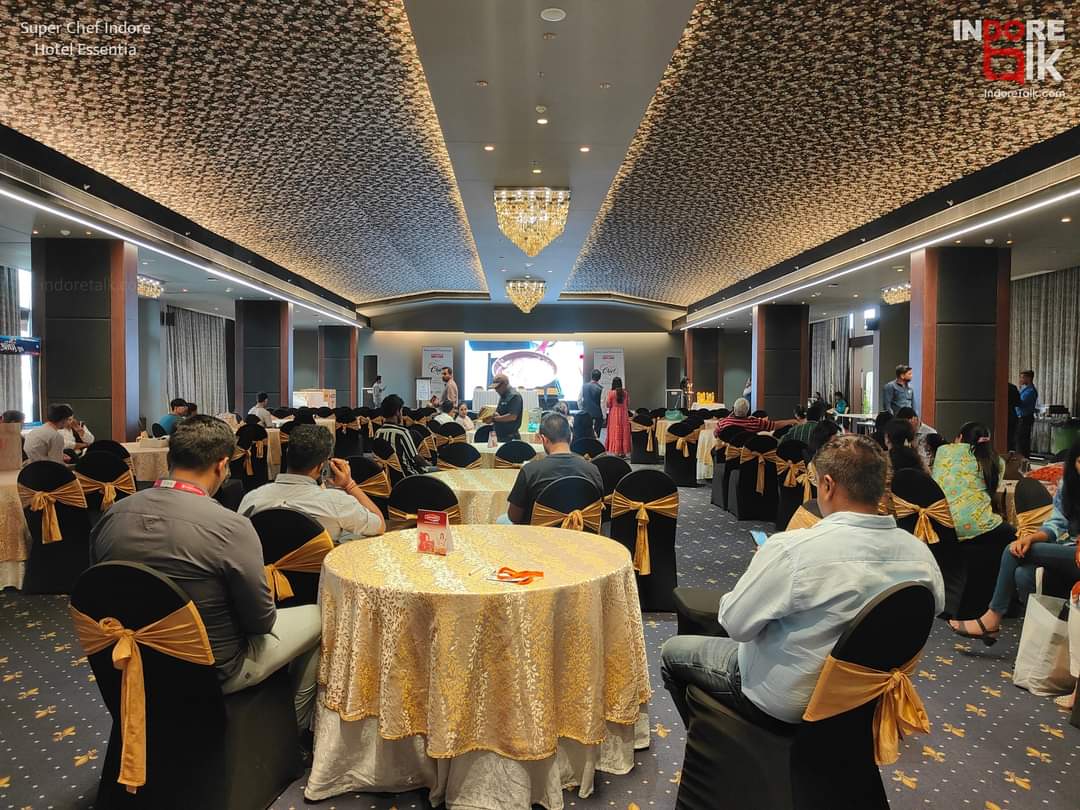 IndoreTalk's tweet photo. #EventTalk: सुपर शेफ इंदौर, कुकिंग के शौकीन इंदौरियों के लिए रोटरी इंदौर प्रोफेशनल्स क्लब की एक अनूठी पहल है।
22 और 23 अप्रैल को सुपर शेफ इंदौर के ऑडिशन राउंड होटल एसेंशिया में हो रहें हैं, जिसमें सभी प्रतिभागी घर से बना कर डिश लेकर आएंगे। https://t.co/dw0uZpm1Qh