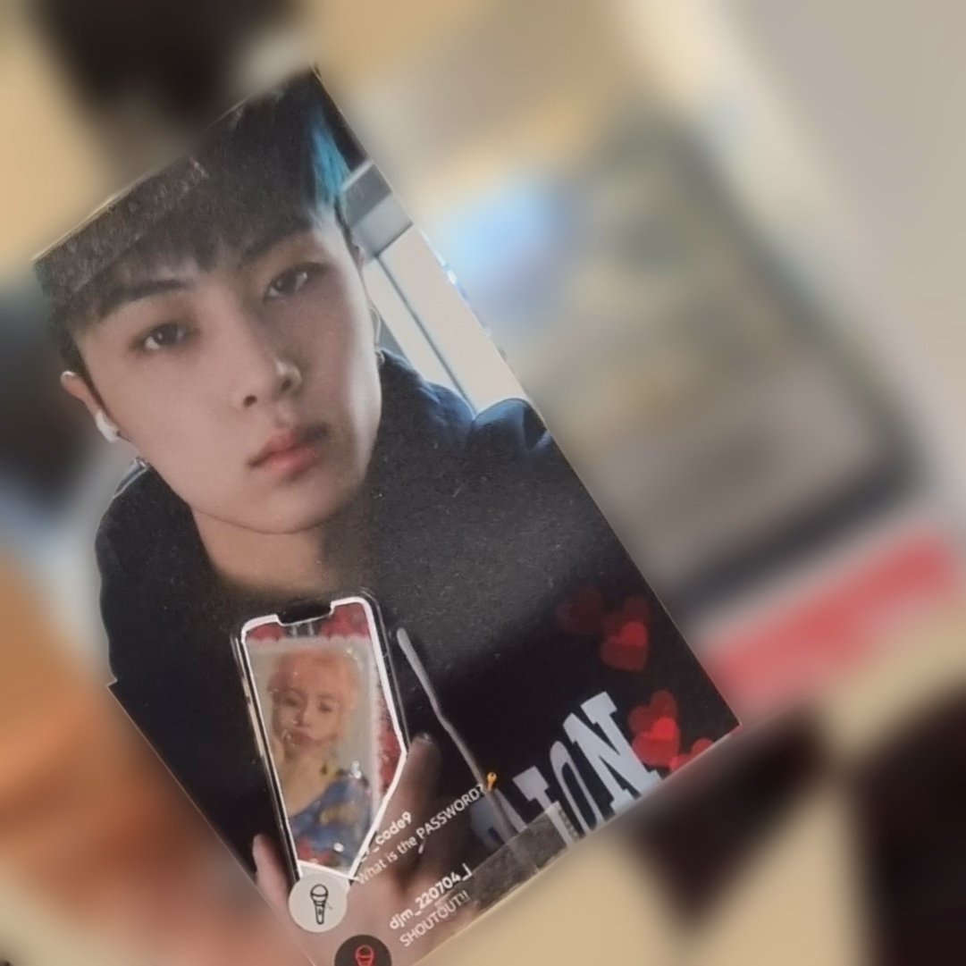 odeto611's tweet photo. 제이군의 생일 카페에 다녀왔어요♬.*ﾟ
따뜻한 날씨만큼 영원을 약속하기 좋은 다정함이 가득했던 곳
정말 꼭닮은 인형보고 귀여워서 몰래 쫑담쫑담하고 갑니다🫳🫳

#4랑해_2_0원한순간을
#20veJAY4eva https://t.co/8kiWfIHuv2