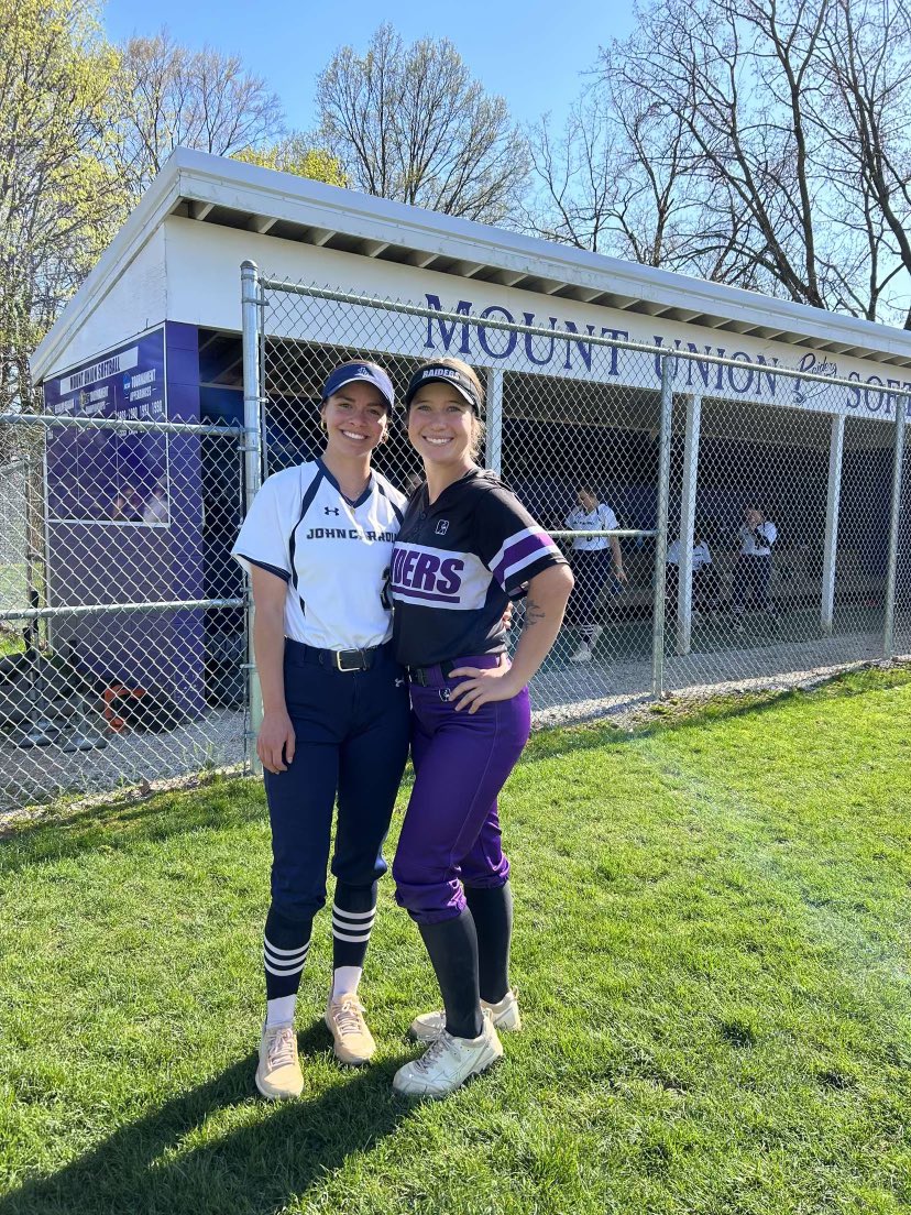 2 of my favorites right here!  Former T3 Mavs that are absolutely doing their thing at the next level!  Awesome job ladies, keep up the great work and see you soon! 💪🏼🐴🥎 <a href="/elainarod33/">Elaina Rodriguez</a> <a href="/MelcherTrista/">Trista Melcher</a>