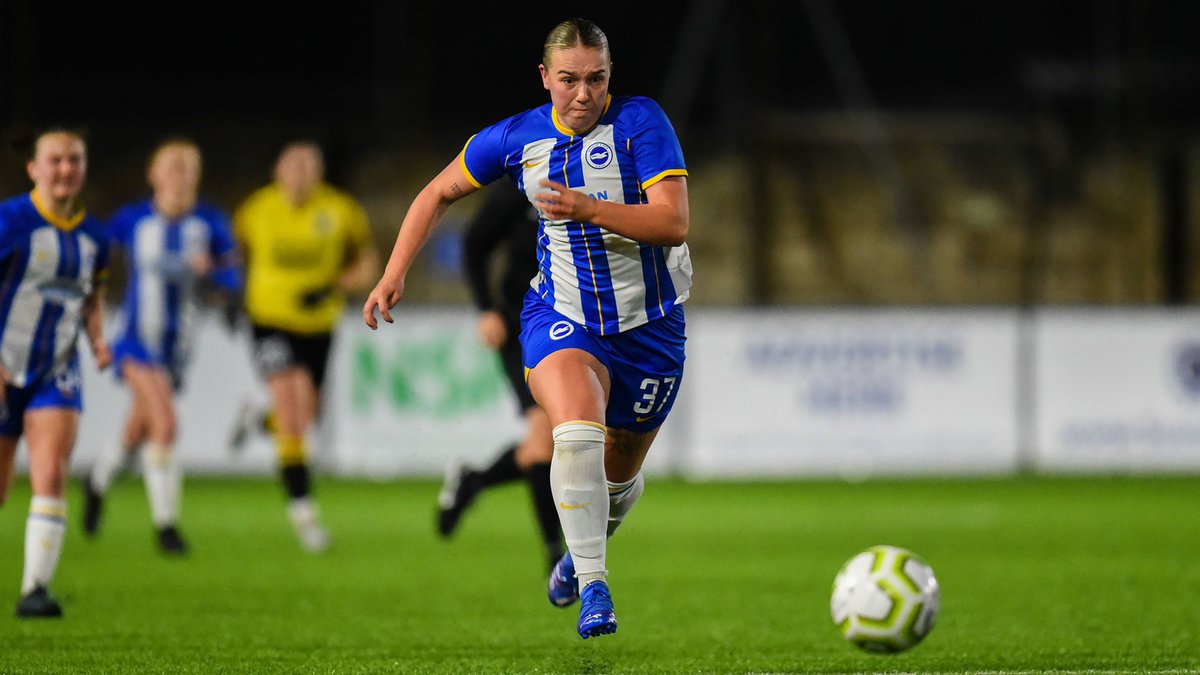 EllaHumphrey_9's tweet photo. Gutted to be missing out on the final games of the season due to a knee injury. What a crazy year with football, thankful for all the opportunities I’ve had and ready to bounce back even stronger💙⚽️💪🏼 @PompeyWomen @Cymru @BHAFCWomen https://t.co/svCKsckI0R