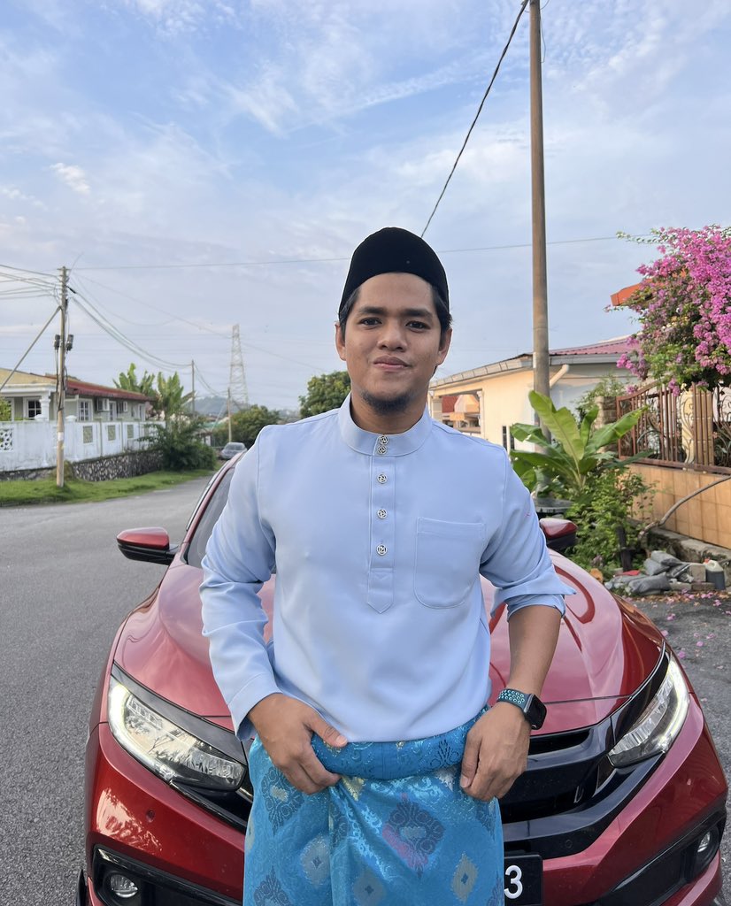 HashimSon94's tweet photo. Selamat Hari Raya Maaf Zahir & Batin
Andai ada salah dan silap harap di Ampun Salam 0-0
#TeamRayoAtasHighway #RayaSingle https://t.co/xv0Vm0B4XP