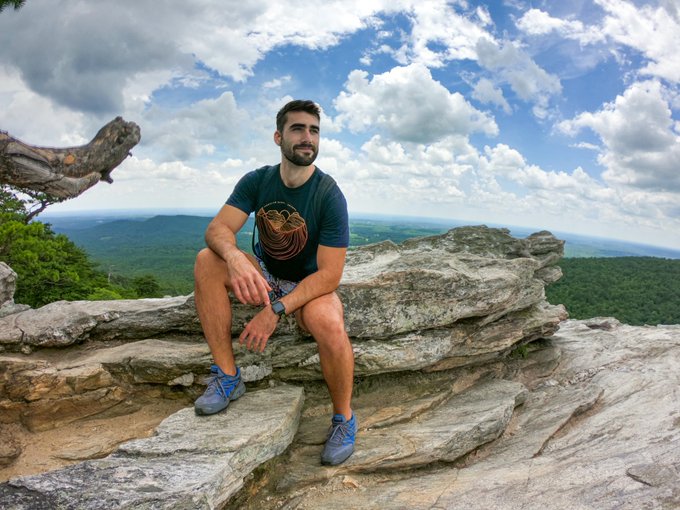 Climbing up dis ⛰️ https://t.co/rKUmnUVLP5<a href="/tag/scruff"class="tags"><span>#scruff</span></a><a href="/tag/hairyfixation"class="tags"><span>#hairyfixation</span></a><a href="/tag/hairybeardedmen"class="tags"><span>#hairybeardedmen</span></a>
