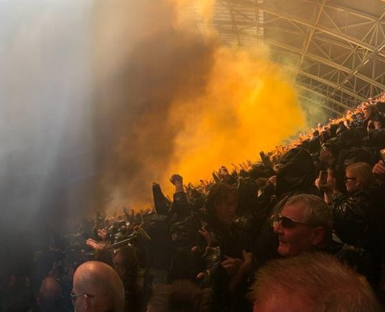 FreitalonTour's tweet photo. SGD vs WALDHOF MANNHEIM 2:1
Z: 29210
Liga3
Was ein Fight..3 Punkte abgefasst...was für Choreos..Kutsche Fußballgott #sgd1953 #ftlot #ultrasdynamo #eastsidedresden #jokersradeberg #liga3 #siebzig #rhs #sgdsvw #mannheim https://t.co/RXRR8xkeNc
