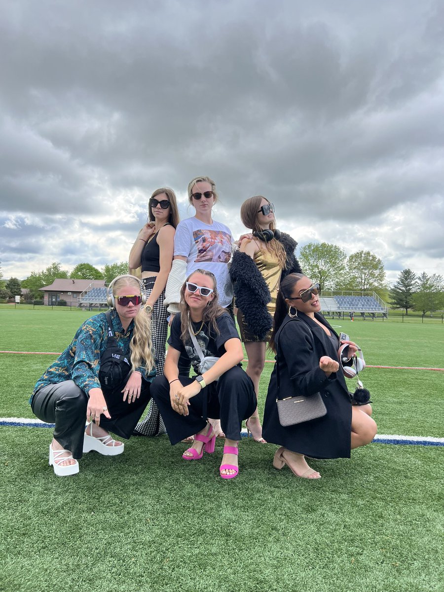 lmuwlax's tweet photo. SENIOR DAY ATTIRE

HAPPY GAME DAY!

Today we celebrate these six Seniors! The Splitters take on Anderson to clinch a spot in the SAC Playoffs. Let’s go LMU! https://t.co/yTzc0x3bFf