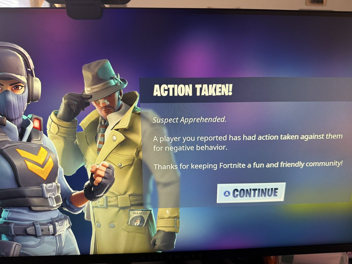 RapperTTV's tweet photo. Day 2 of keeping the Fortnite streets clean 🫡 #StopStreamSniping 🤡 https://t.co/v4tBNmhZ01