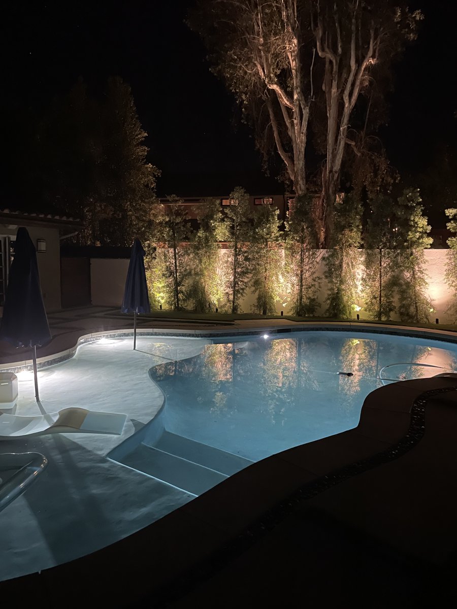 LA_VoltageInc's tweet image. DESIGNING YOUR PERFECT OUTDOOR LIGHTING INSTALLATION

Our expertise will lead to a custom lighting design plan outlining the Ideal placement and types of lights for your installation.

#landscapelighting #landscapelightingdesign #residentiallighting #lighting #lightingdesign